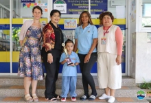 Congratulations! to Nong Oscar for receiving this trophy for taking part in “The Proud Project” at Central Airport Chiangmai Mai.
