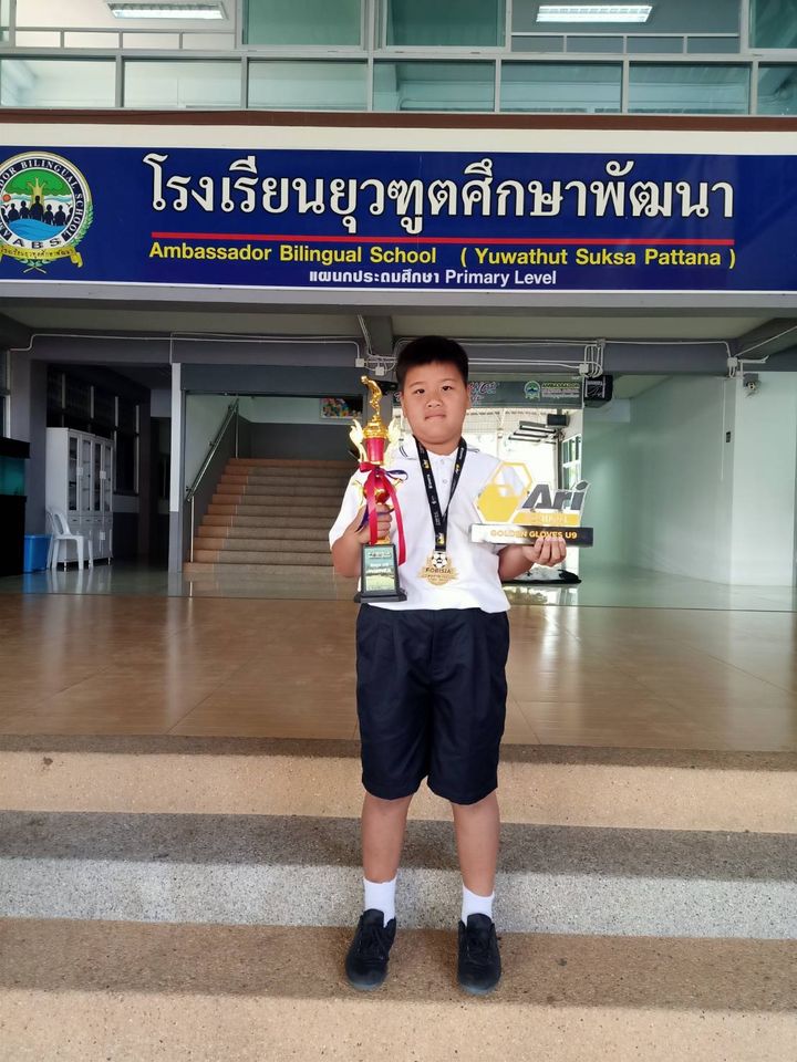 Congratulate to Thinathorn Thaotrakool (Title), Grade 4Inter blue