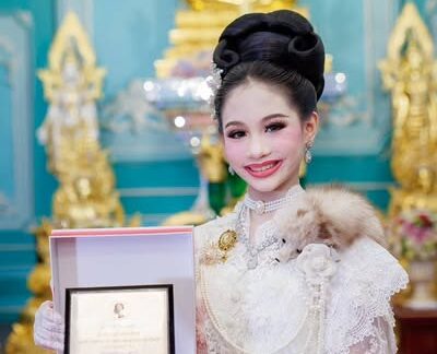 Congratulate Miss Pinpaka Suparut (Aerng) G.6 I Red who participated in the contest “World Visakha Bucha Day 2025”