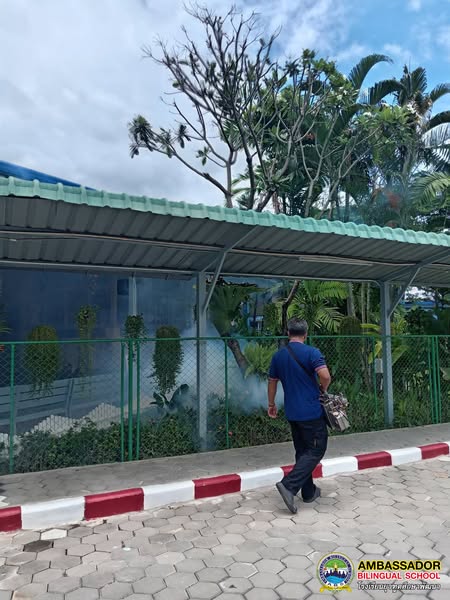 Extermination company has serviced and sprayed mosquitoes in school