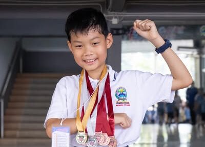 Congratulations to Mr.Pakune Chourwong (“Tyme”), Grade 5A, for competing in the 5th Lampang, Kindergarten Swimming Championship