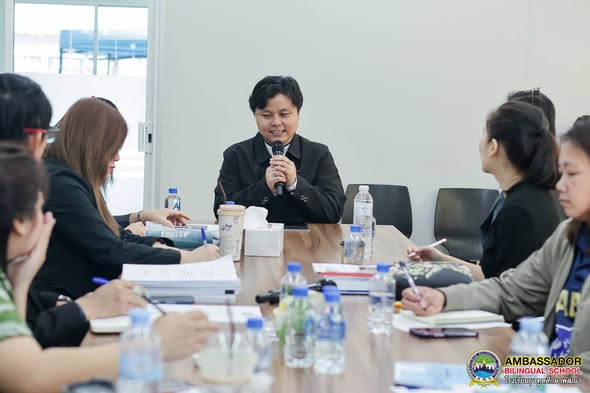 Ambassador Bilingual School (ABS), led by Ms. Sriphae Thanakhwang, Director, together with the school management team, teachers, and staff, warmly welcomed Mr. Jessada Khongsakhon, Educational Supervisor from the Chiang Mai Provincial Education Office.