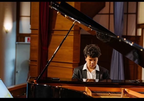 Congratulations to Mr. Krisphirach Marcouiller (Gale), G.7 Blue for receiving the Gold Award at the CMIPC – Chiangmai International Piano Competition, Session 5.